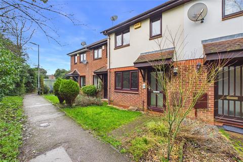 2 bedroom semi-detached house for sale, Fledgelings Walk, Buckingham MK18