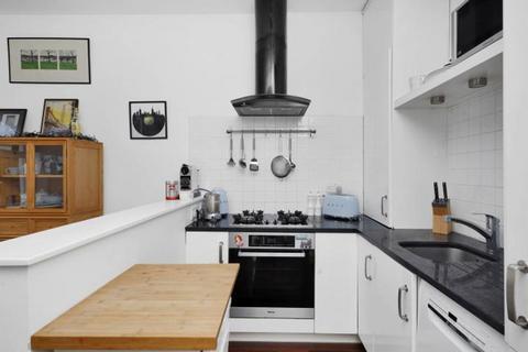 2 bedroom apartment to rent, Denmark Road, London, SE5