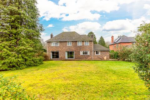Byles Green, Upper Bucklebury, Reading, Berkshire, RG7