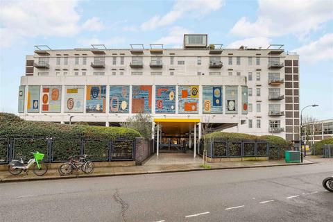 Peterborough Road, London