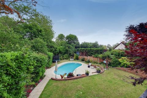 undefined, Beeches Drive, Farnham Common, Slough, SL2