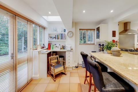 5 bedroom detached house for sale, Beeches Drive, Farnham Common, Slough, SL2