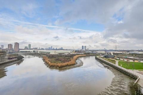 1 bedroom flat for sale, Leven Wharf, Poplar, London, E14