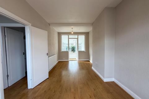 undefined, Rutland Road, Southall, UB1