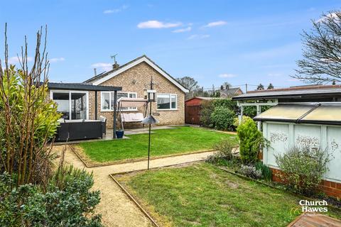 2 bedroom bungalow for sale, Highfield Rise, Althorne