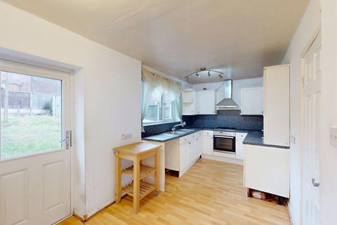 3 bedroom terraced house for sale, Holden Lea, Westhoughton, BL5