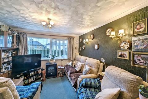 3 bedroom end of terrace house for sale, High Street, Oakfield, Ryde, PO33 1EL