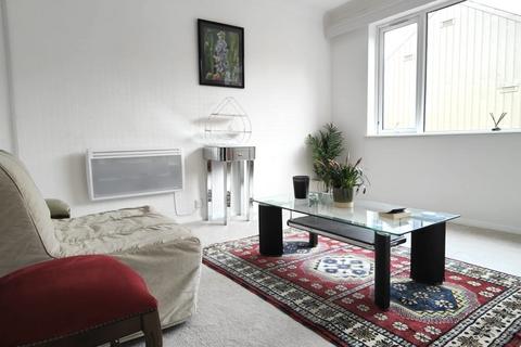 undefined, Flat 15 Pembroke Court, Rectory Road, Oxford