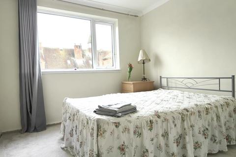 undefined, Flat 15 Pembroke Court, Rectory Road, Oxford