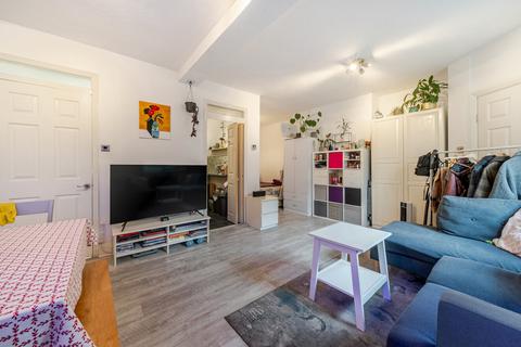 Studio for sale, Greencroft Gardens, London, NW6