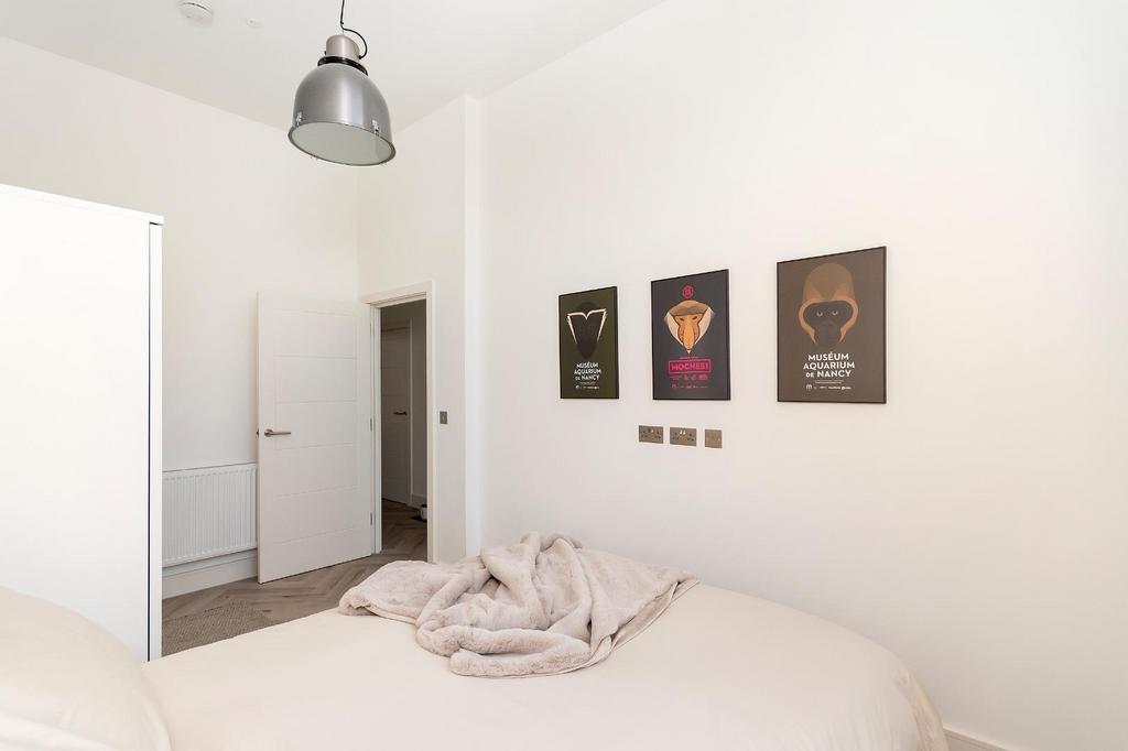 1 P7 WGK - Bedroom G.jpg