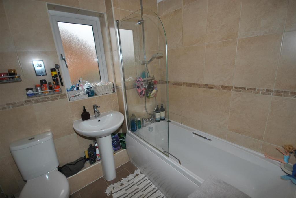 Family bathroom