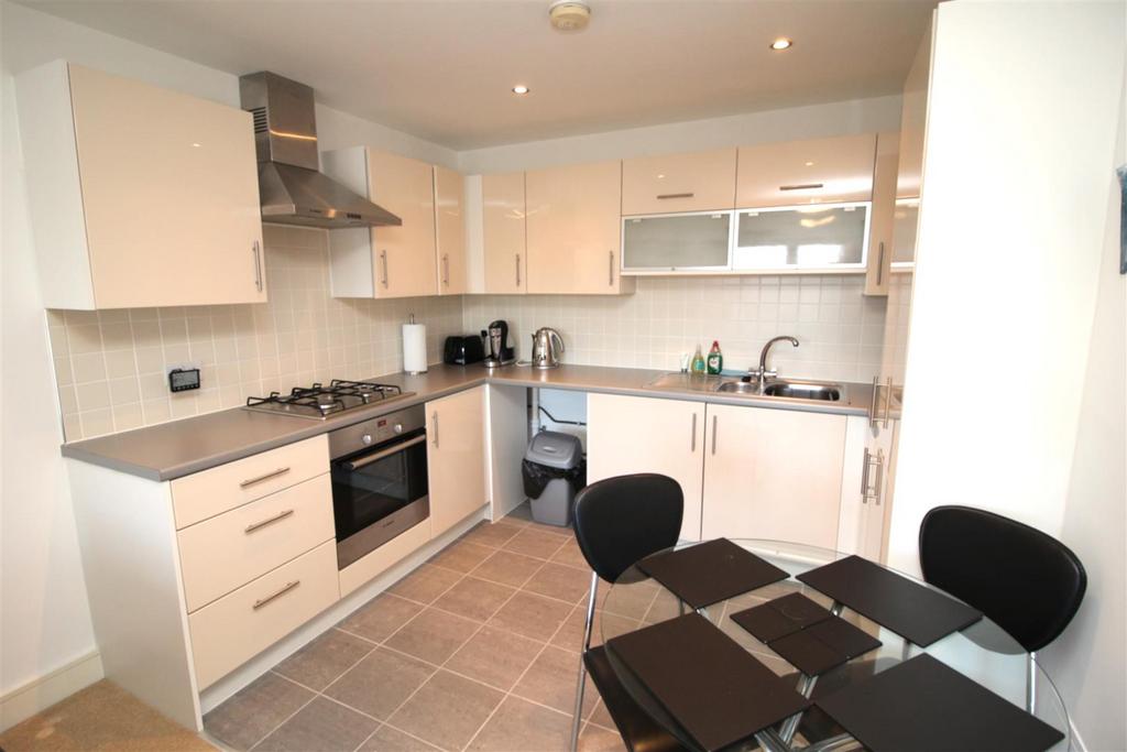 Kitchen.JPG