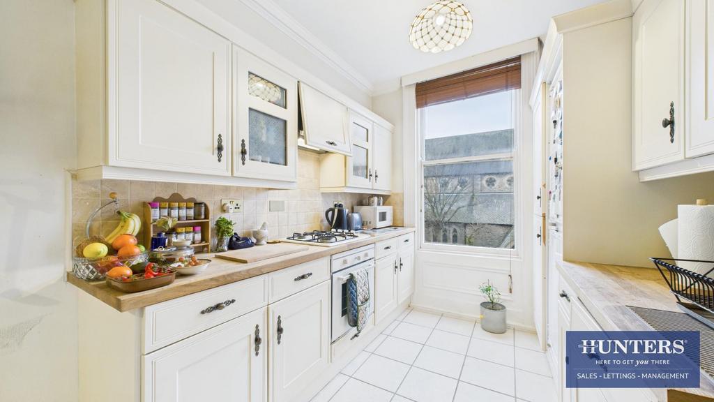 Kitchen/Dining Area