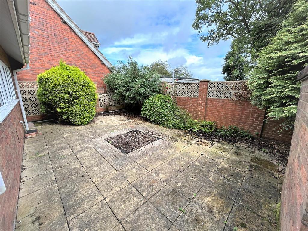 Garden.jpg