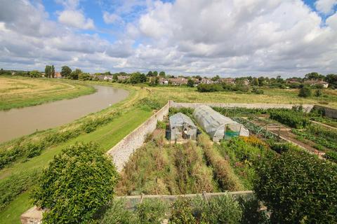 undefined, Beeding Court, Shoreham Road, Upper Beeding, Steyning