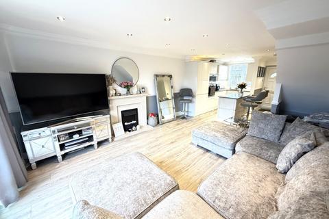 2 bedroom terraced house for sale, Anderson Drive, Ashford TW15