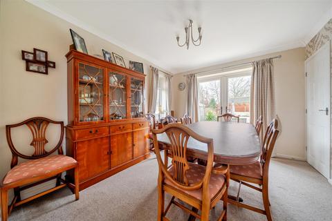undefined, Aspen Avenue, Bedford