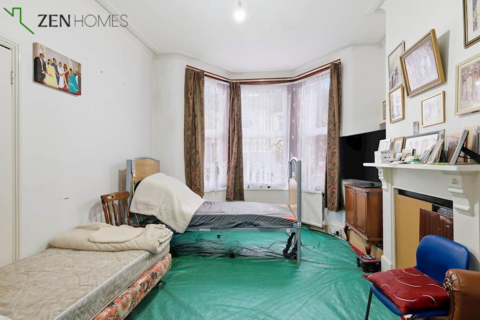 undefined, London N15