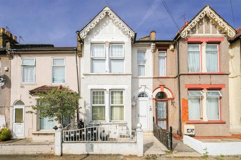 3 bedroom house for sale, Pelham Road, Ilford