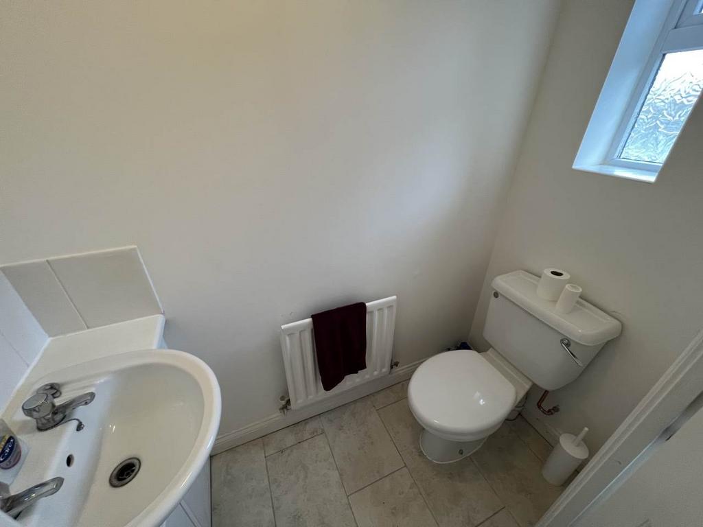 Downstairs cloakroom
