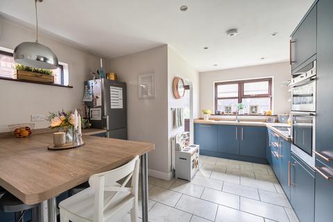4 bedroom detached house for sale, Spicer Way, Chard, TA20