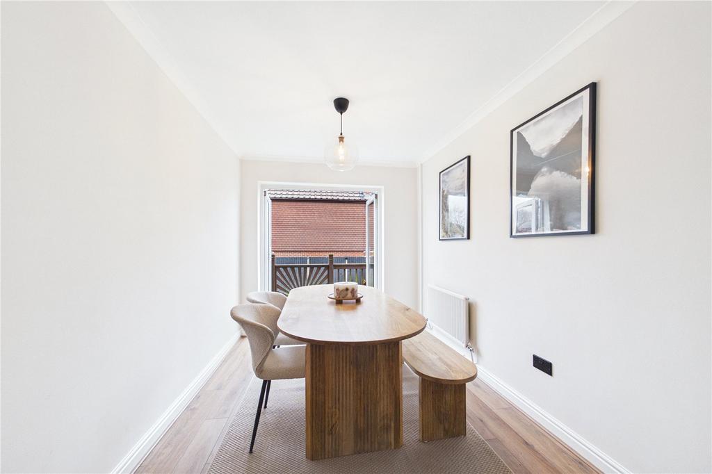 Living/Dining Room