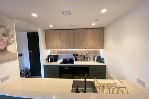 undefined, Salisbury Square, Hatfield AL9