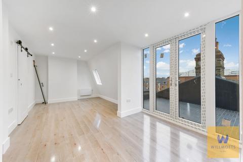 1 bedroom flat for sale, Sulgrave Road, London, W6
