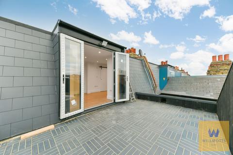 1 bedroom flat for sale, Sulgrave Road, London, W6