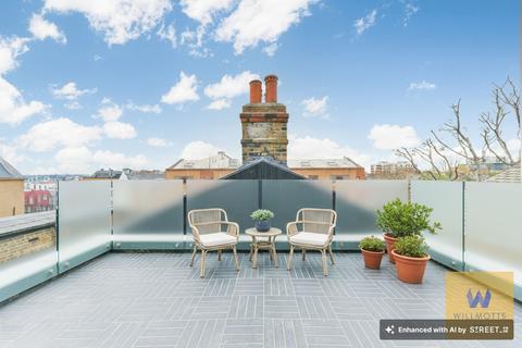 1 bedroom flat for sale, Sulgrave Road, London, W6