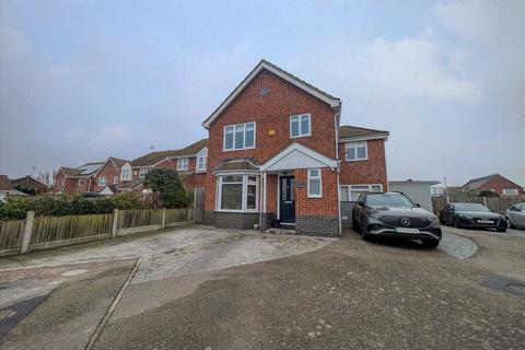 5 bedroom detached house for sale, Martello Bay, Clacton on Sea CO15