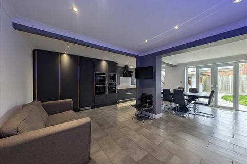 5 bedroom detached house for sale, Martello Bay, Clacton on Sea CO15