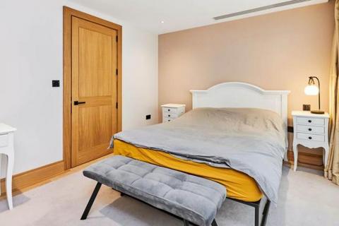 2 bedroom apartment to rent, Allsop Place, London NW1