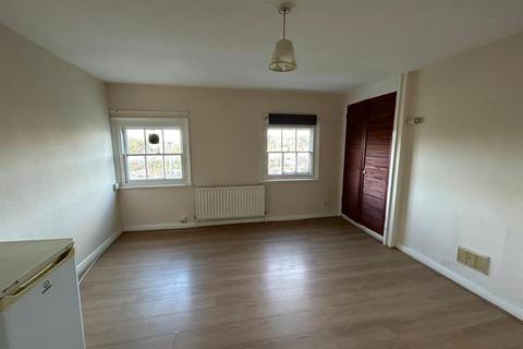 undefined, Ordnance Street, Chatham