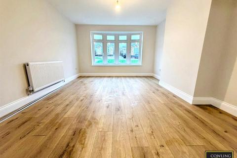 2 bedroom semi-detached bungalow for sale, Long Meadow Drive, Wickford