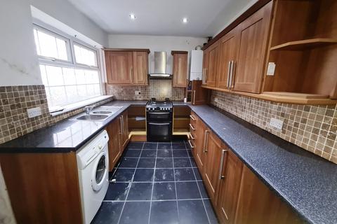 3 bedroom terraced house for sale, Edge Lane, Droylsden