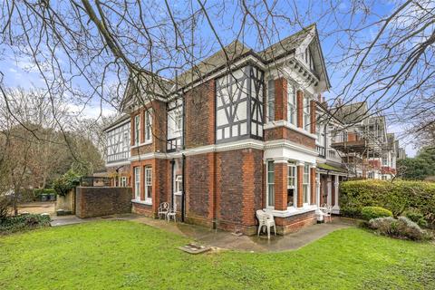 1 bedroom flat for sale, Shakespeare Road, Worthing, West Sussex, BN11