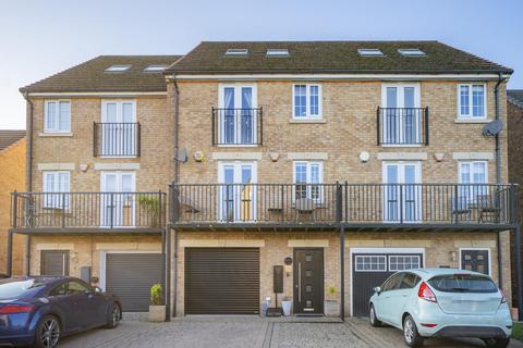 4 bedroom townhouse for sale, Principal Rise, Dringhouses, York