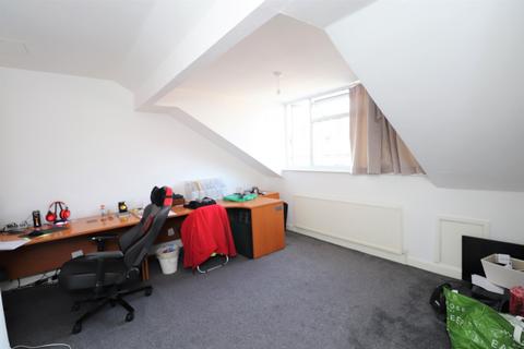 undefined, Salisbury View, Leeds, West Yorkshire, UK, LS12
