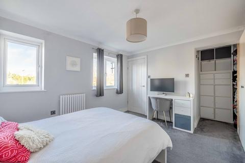 2 bedroom end of terrace house for sale, Penn Road, Datchet SL3