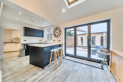 3 bedroom end of terrace house for sale, Nottingham Road, Loughborough, Leicestershire