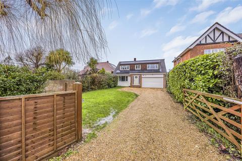 4 bedroom detached house for sale, Park Lane, Cowplain Waterlooville PO8