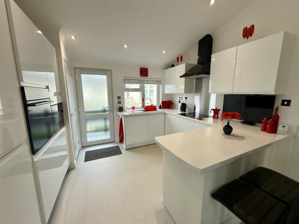 Kitchen Breakfast Room