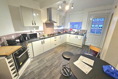 undefined, Low Hill Crescent, Wolverhampton WV10