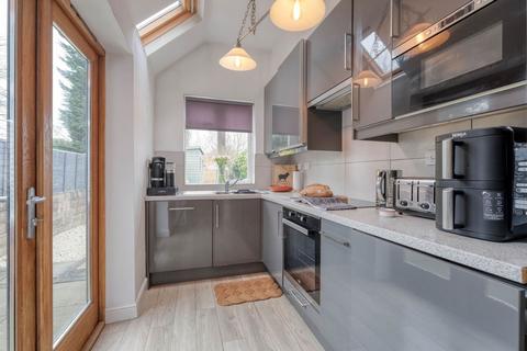 undefined, Broad Street, Bromsgrove, B61