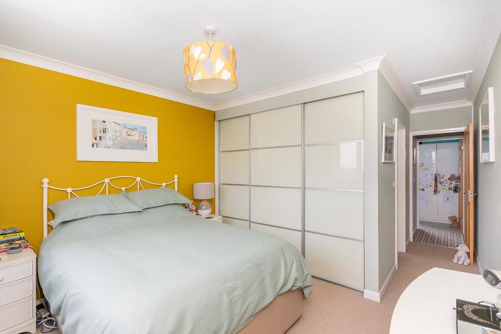 1 Q8 DBH - Bedroom A.jpg