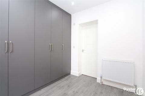 1 bedroom in a house share to rent, Kings Drive, Wembley, HA9