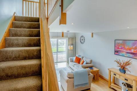 undefined, Bedrooms, High Road, Strathkinness