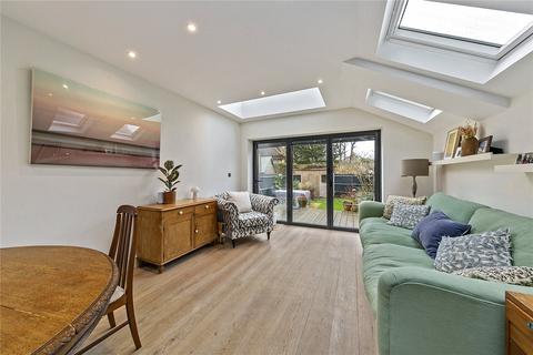 4 bedroom end of terrace house for sale, Bushy Park Road, Teddington
